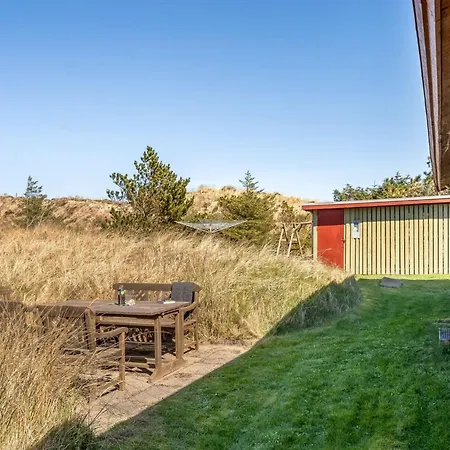 Holiday home Frandsine *